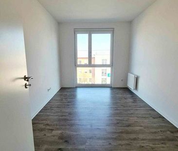 Die Gelegenheit in Reick 3 Zimmer mit Balkon, Aufzug und Einbauküche! - Foto 3