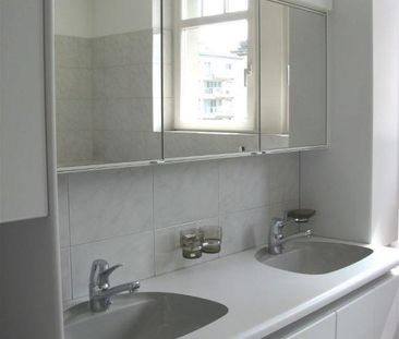 Exklusive 4.5 Zimmer-Wohnung in Jugendstilhaus am Rosenberg - Photo 6