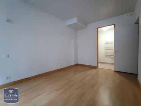 Location Appartement 2 pièces 42m² EYMOUTIERS 87120 - Photo 3