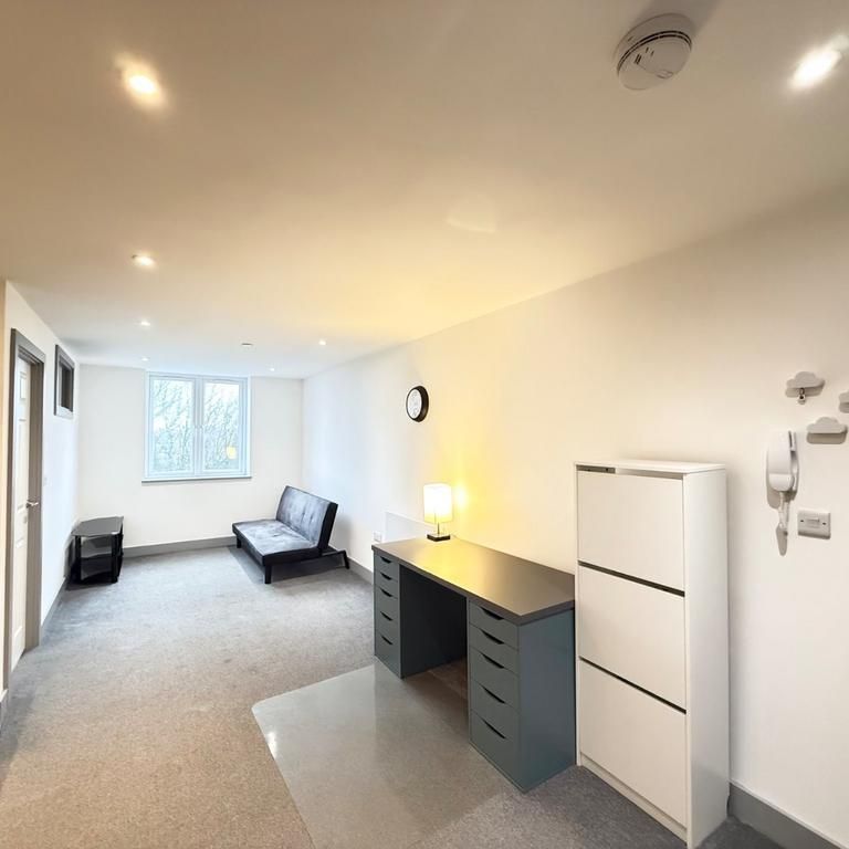 1 bedroom flat to rent - Photo 1