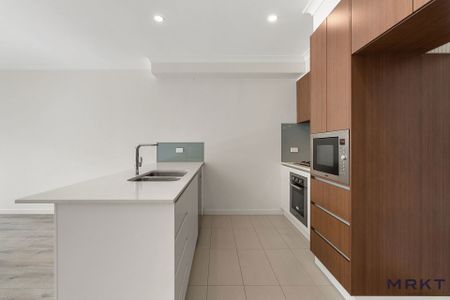 44/8 Henry Kendall Street, Franklin ACT 2913 - Townhouse For Rent | Domain - Photo 2