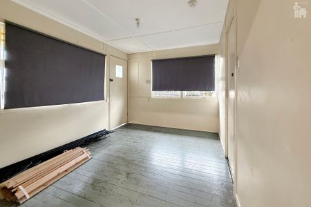 144 Cypress Street, - Photo 4