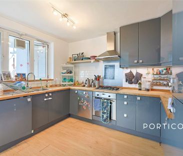 2 bedroom flat to rent - Photo 6