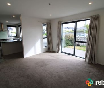Lovely Three Bedroom Townhouse in Wigram - Photo 3