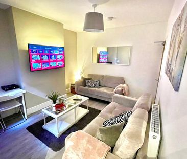 5 bedroom house share to rent - Photo 1