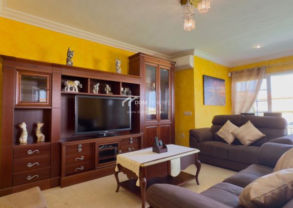 Chalet pareado · Alquiler a largo plazo ·