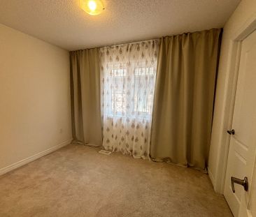 For Lease - 74 Beechborough Crescent, East Gwillimbury, Ontario - Photo 6