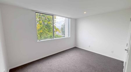 Parkside Apartment, Recently Renovated! - Photo 5