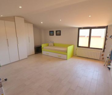 Luxury 4 room Detached House for rent in Paterna, Valencia - Photo 4