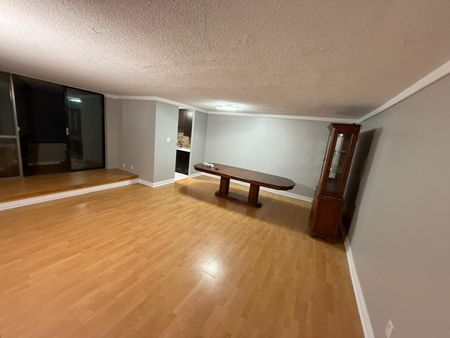 For Lease - 25 Kensington Road, Brampton, Ontario - Photo 2