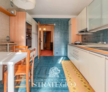 Appartamento via 2 Giugno 43, Centro, Arona - Photo 6
