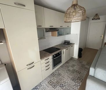 Location Appartement 2 pièces 49m² NICE 06100 - Photo 5