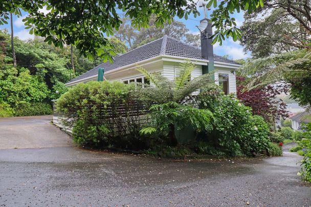 Khandallah Living - Photo 1