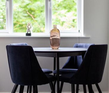 2 bedroom flat to rent - Photo 6