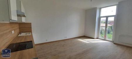 Location Appartement 3 pièces 54m² PAMIERS 09100 - Photo 2