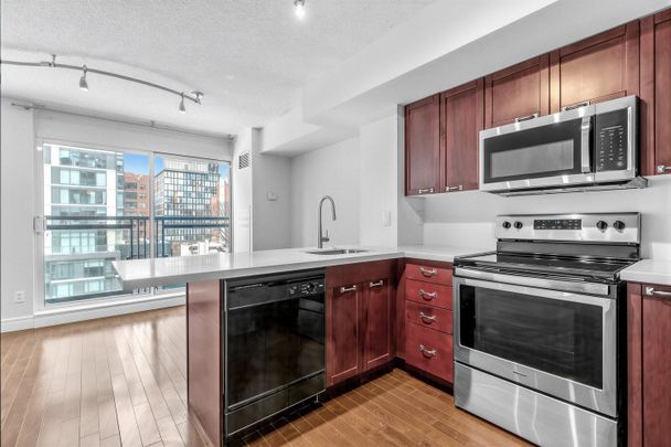 For Lease - 75 Dalhousie Street Unit# 710, Toronto, Ontario - Photo 1