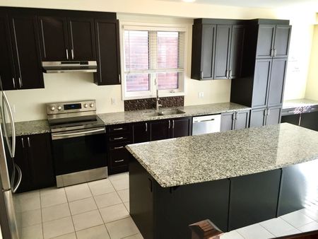 For Lease - 28 Wannamaker Crescent, Cambridge, Ontario - Photo 4