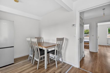 7 Park View, BELFAST, BT8 7SQ - Photo 4