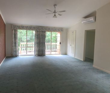 When Location & Convenience Is Important - Photo 1