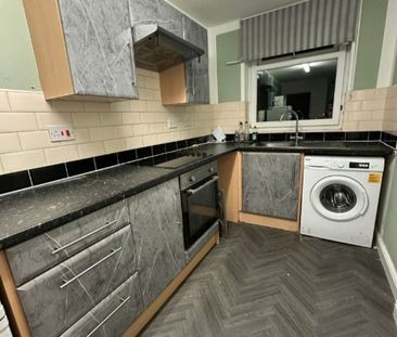 3 Bed Flat, Jason St, L5 - Photo 6
