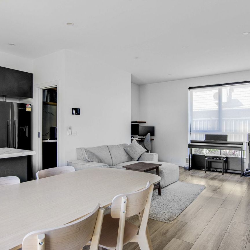 Spacious home in quiet and convenient location - Photo 1