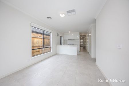 23 Fragrant Crescent, Diggers Rest, VIC 3427 - Photo 4