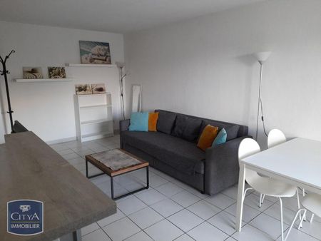 Location Appartement 2 pièces 45m² BORDEAUX 33300 - Photo 3