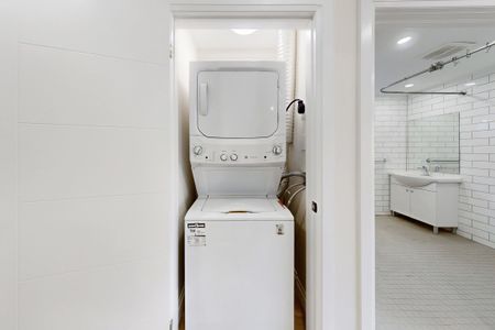 For Lease - 85 Primula Crescent Unit# MAIN, Toronto, Ontario - Photo 2