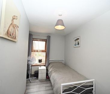 22 Thames Court, Belfast, BT12 6EY - Photo 4
