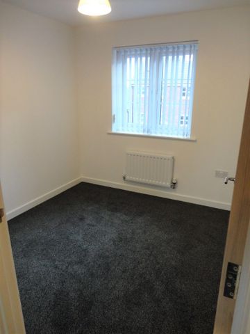 Recently Refurbished Two Bedroom Apartment To Let in Heysham, Lancashire - Photo 2