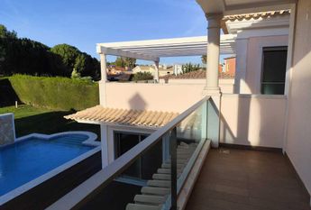 6 Bedroom House with swimming pool, Quinta da Beloura, Sintra