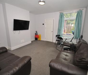 1 bedroom House To Let - Photo 2