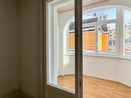 Magnifique appartement de 2 pièces au Rez-de-chaussée avec loggia - Photo 5