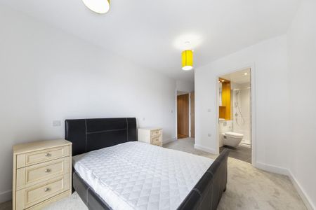 2 bedroom apartment to rent - Photo 5