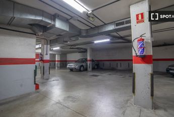 madrid, Community of Madrid 28033