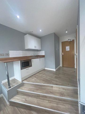 Studio to rent - Photo 3