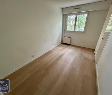 Location Appartement 5 pièces 104m² MAUREPAS 78310 - Photo 3