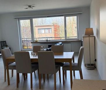 Appartement te huur in Brasschaat voor € 975 met 2 slaapkamers - Photo 5