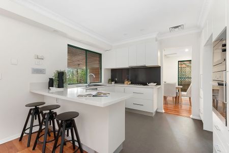 Beautifully Updated Duplex in Prestigious Pymble Location - Photo 4
