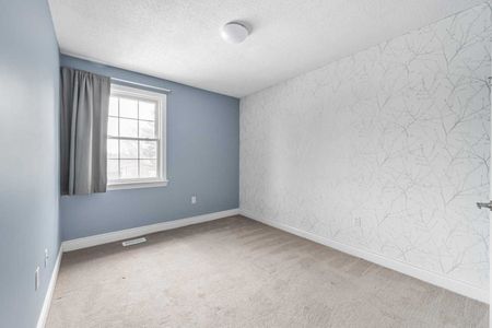 For Lease - 577 Dundas Street, Hamilton, Ontario - Photo 5