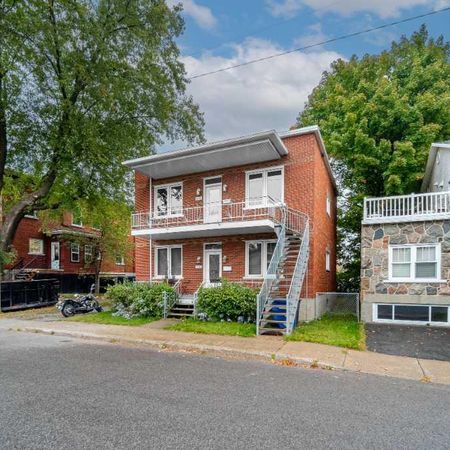 5 1/2 dans Maizereit 2 chambres. C/NE 1250$ - Photo 3