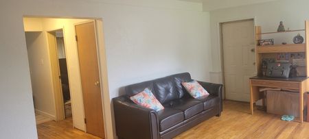 611 Fernhill Road - 3 - Photo 3