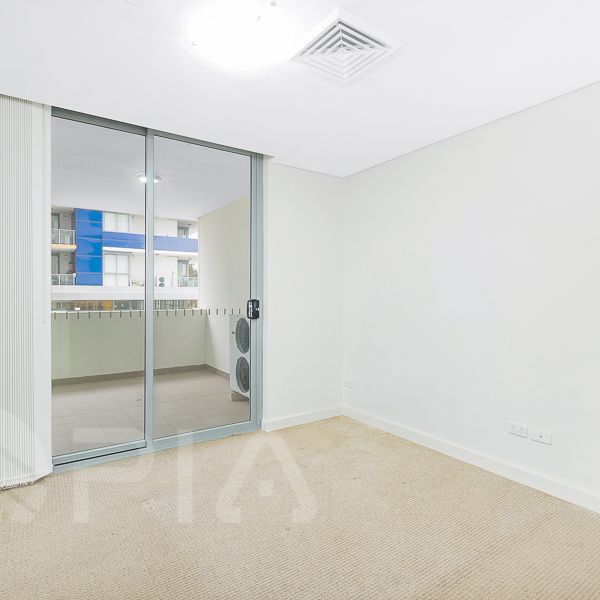 Modern 1-Bedrooms Apartment For Lease. Don't miss out! - Photo 1