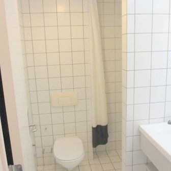 Værelse med eget bad/toilet og fælles køkken (Del 1) - Photo 1