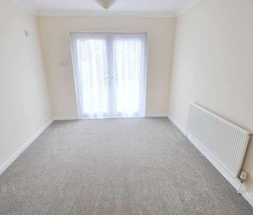 Briarwood Close, Leigh-on-sea, SS9 - Photo 4