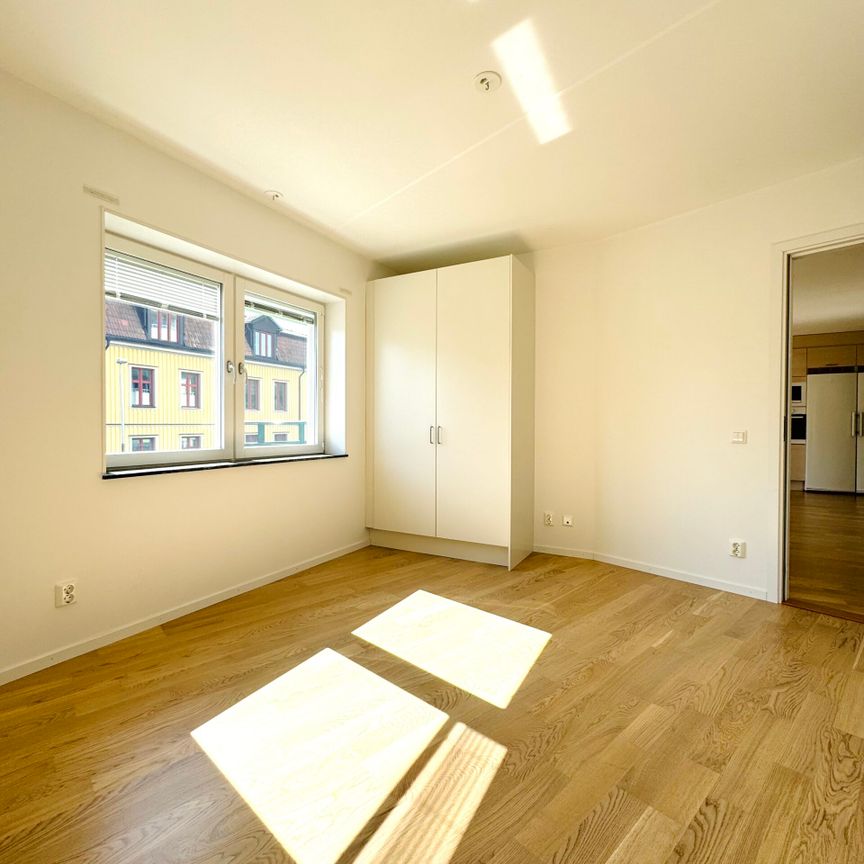 3:a Ekedalsgatan 9, Skövde - Photo 1