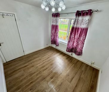 Pedmore Walk, Oldbury - Photo 6