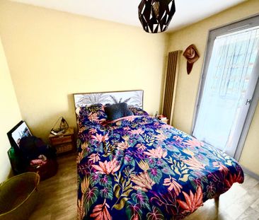 Location Appartement 4 pièces 81m² VALENCE 26000 - Photo 3