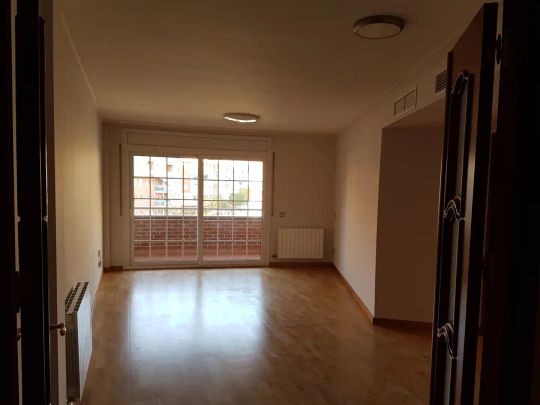 Piso de alquiler en Carrer Joan Fuster, 9, Llevant - Photo 1