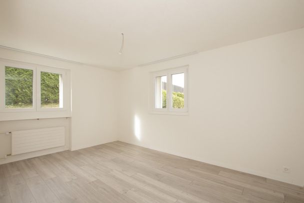 Ihr neues Zuhause mit atemberaubender Seesicht und Badeplatz - Foto 1